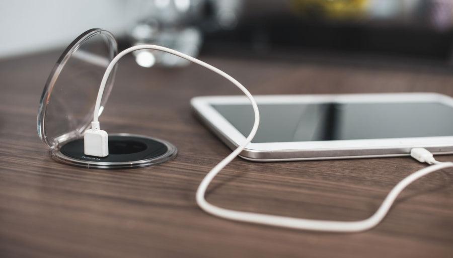 Pistorasiapaneeli Schneider Unica System+, Schuko + USB A, antrasiitti